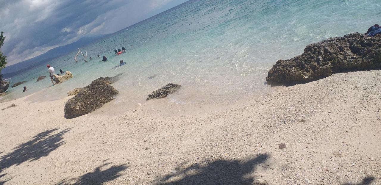 Strandhaus Condotel Moalboal Dış mekan fotoğraf
