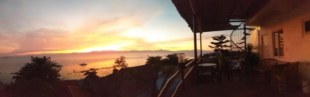 Strandhaus Condotel Moalboal Dış mekan fotoğraf