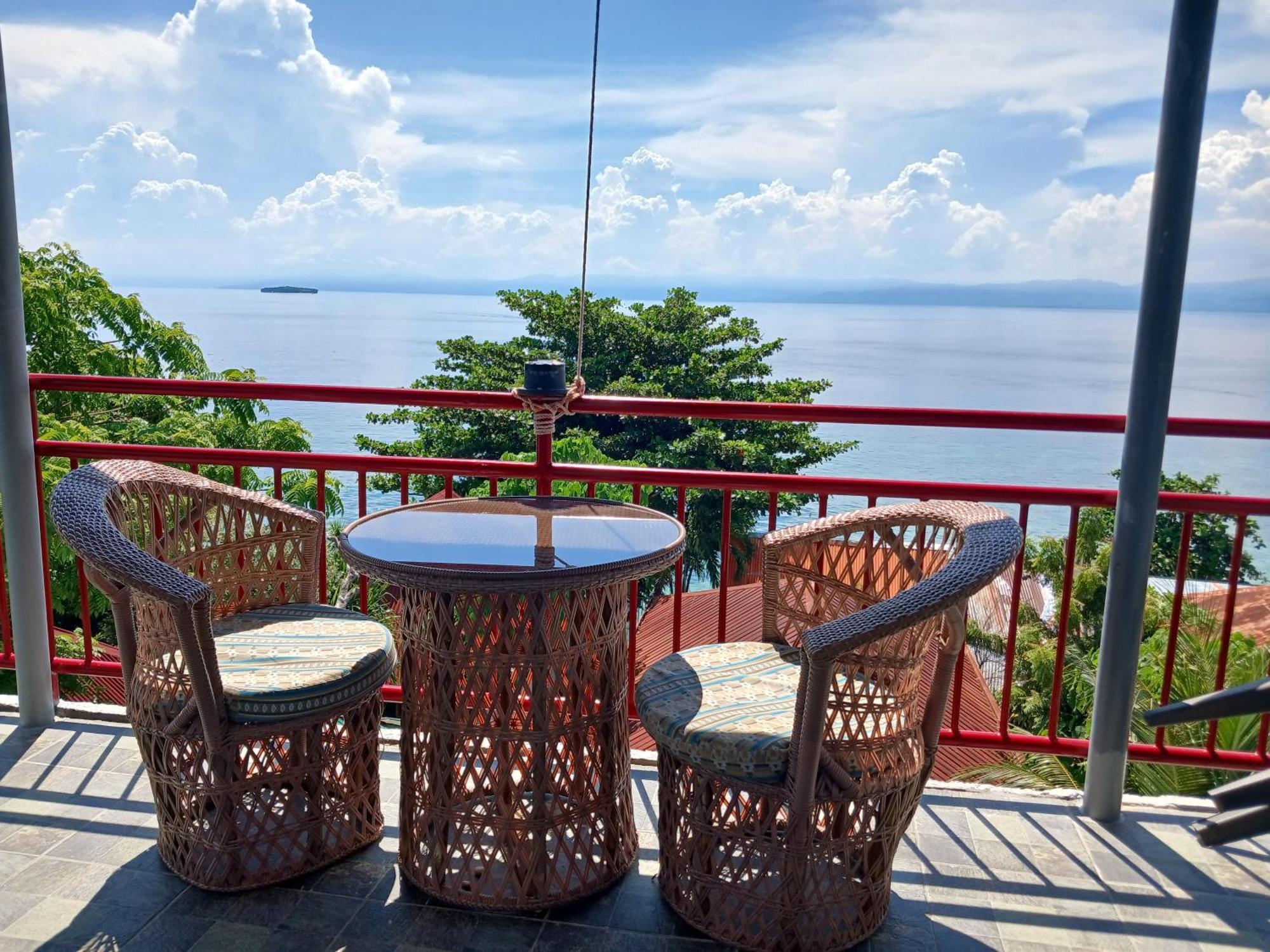 Strandhaus Condotel Moalboal Dış mekan fotoğraf